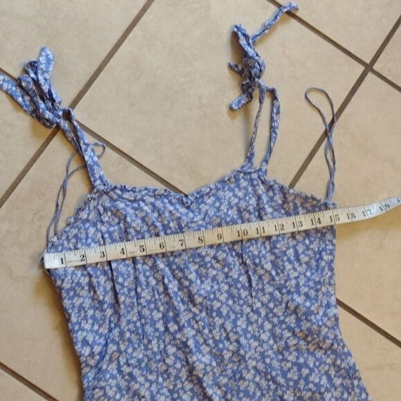 Bardot Paris Mini Flip Dress Blue Ditsy light blue white flowers ruffle hem XS - Picture 3 of 16